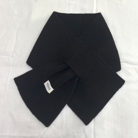 Women's Warm Cross Scarf