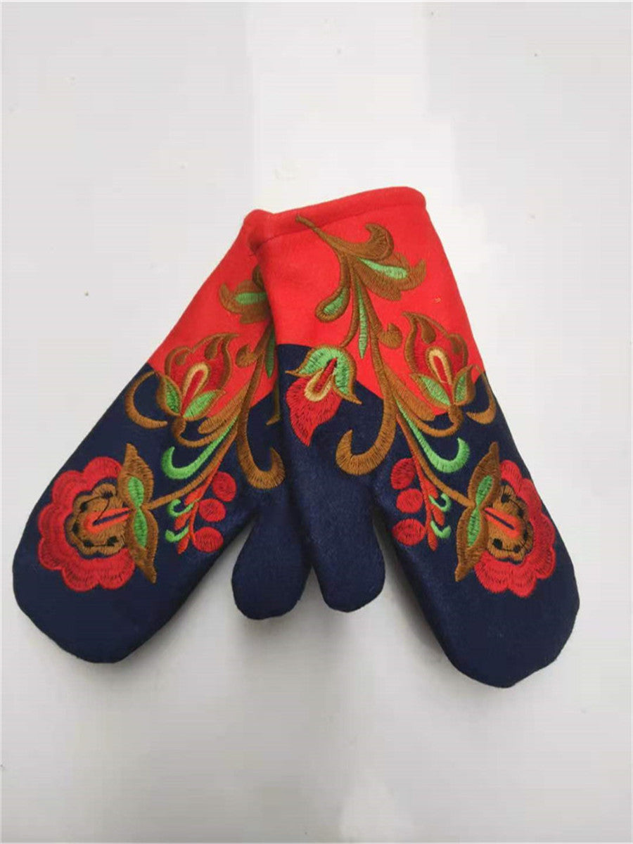 Embroidered Winter Gloves